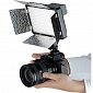 Godox LF308Bi LED světlo/blesk s klapkami Bi-Color